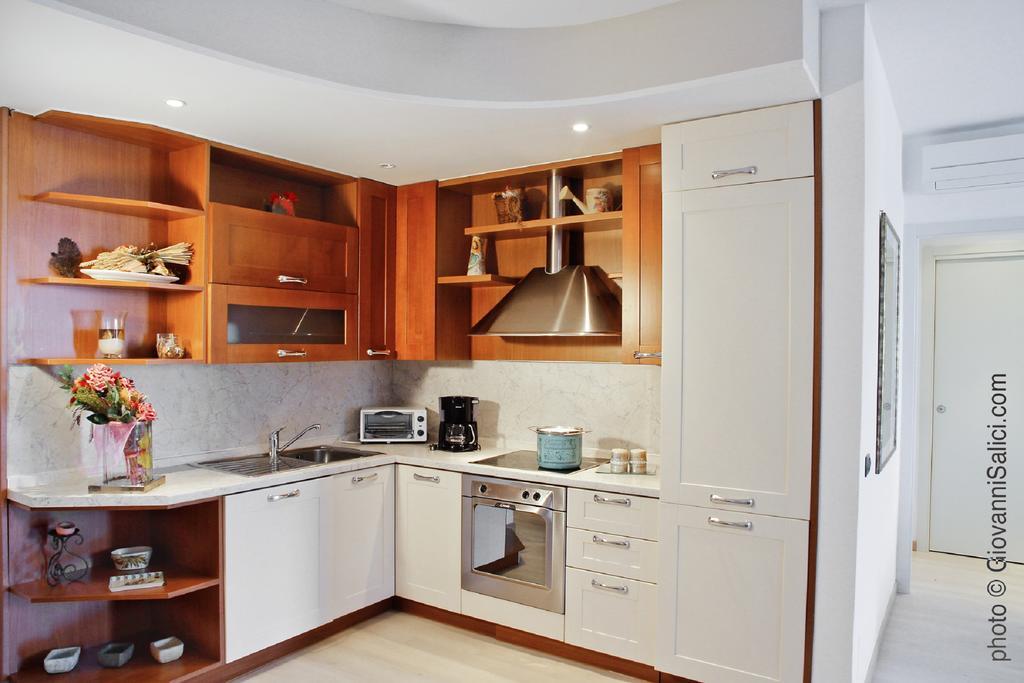 Bella Piazza Apartment Colico Exterior photo